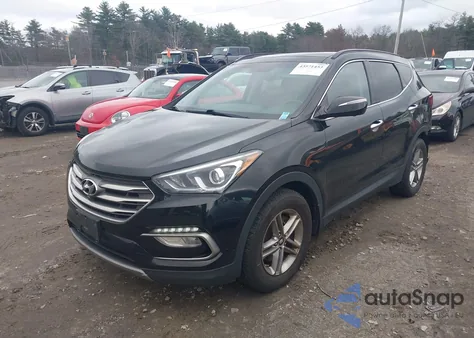 2017 Hyundai Santa Fe Sport 2.4L z USA, uszkodzony, nr VIN 5XYZUDLB1HG446700